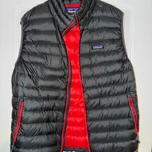 Patagonia Men's Black Puffer Vest